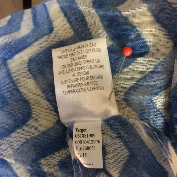 Target Shades of Blue & Ivory Infinity Scarf - Picture 4 of 4